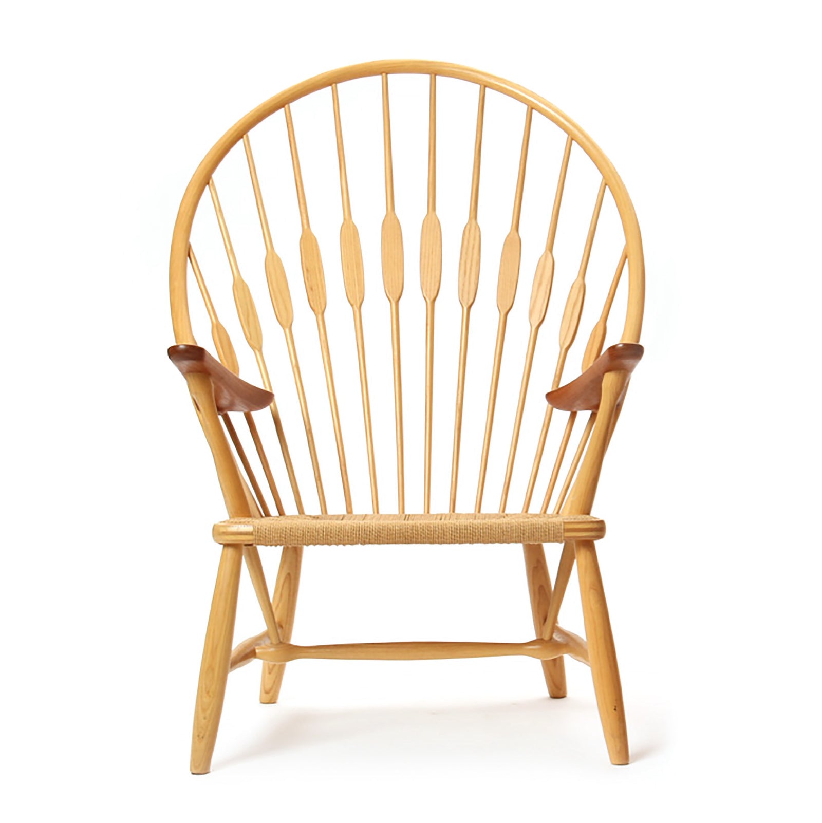 The JH 550 Peacock Chair by Hans J. Wegner for Johannes Hansen, 1947