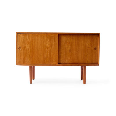 Hans J. Wegner for Johannes Hansen