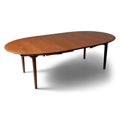 Rare Extension Table in Solid Teak and Oak by Hans J. Wegner for Johannes Hansen