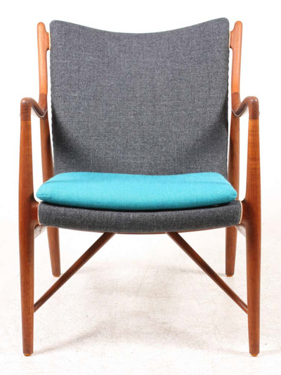 Perfect Pair of 45 Chairs by Finn Juhl for Niels Vodder, 1945