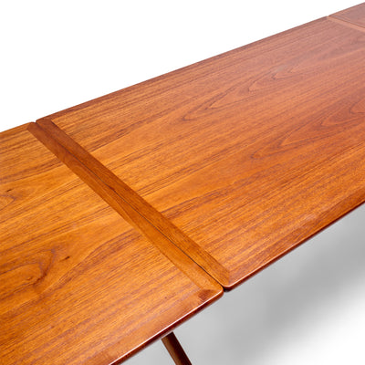Teak and Oak Drop Leaf Table AT-304 by Hans J. Wegner for Andreas Tuck