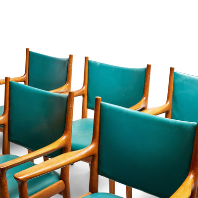 Oak Arm Chair by Hans J. Wegner for Johannes Hansen