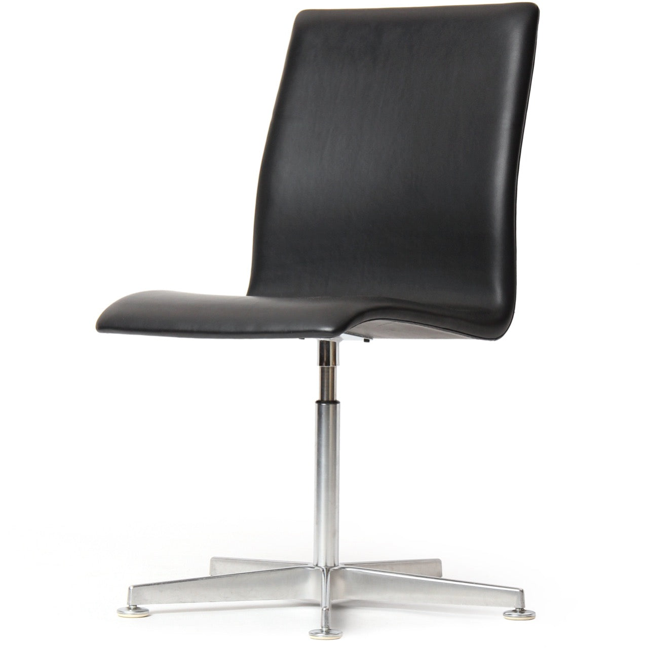 'Oxford' Chair by Arne Jacobsen for Fritz Hansen